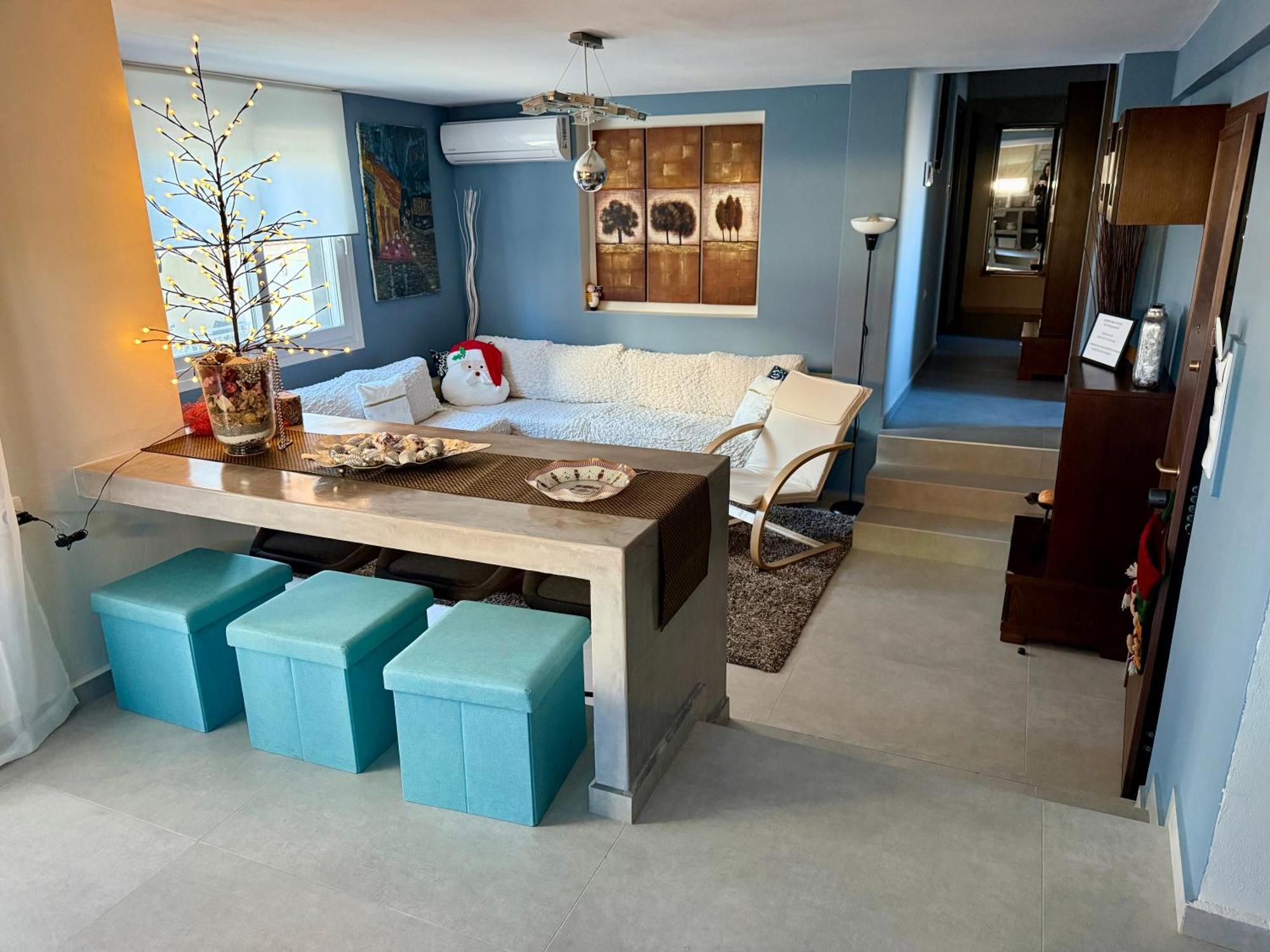 Апартаменты Modern Family Retreat Волос Экстерьер фото